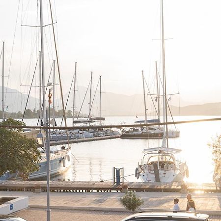 Poros Town The White Rose Apartment מראה חיצוני תמונה